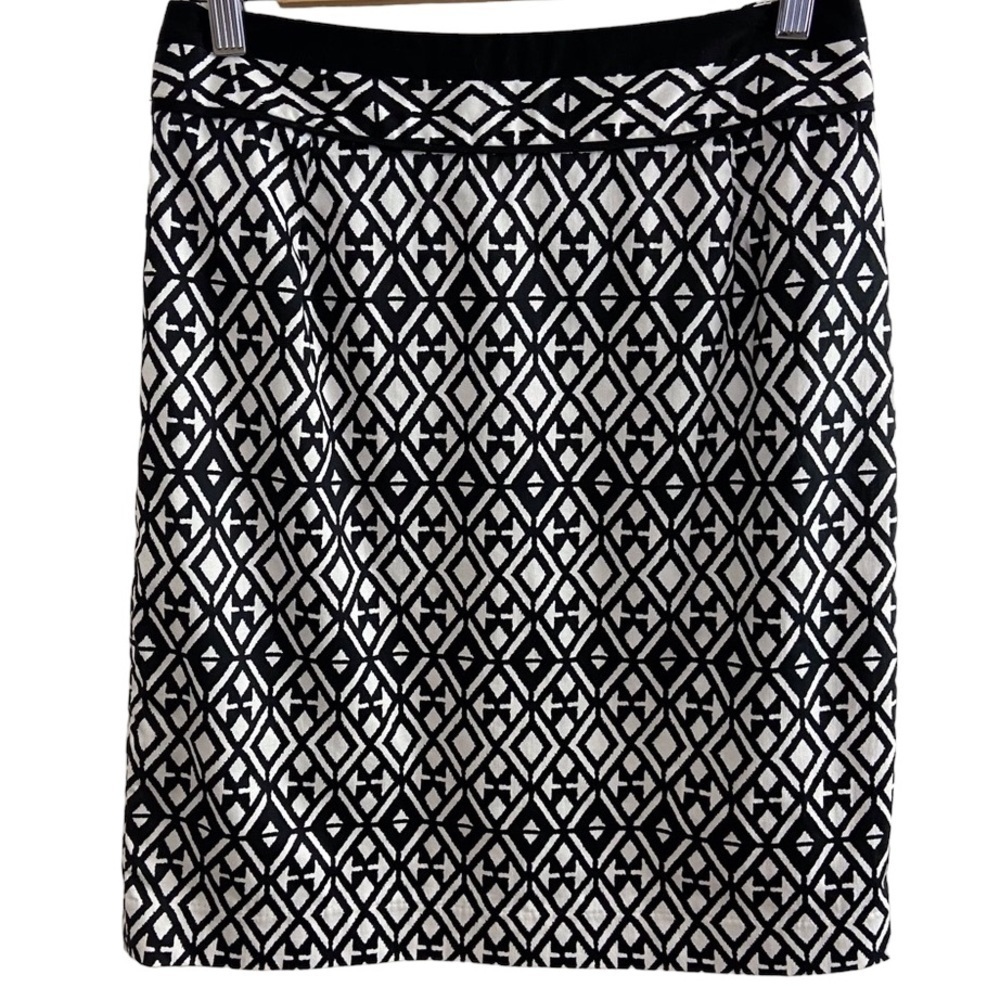 MARIO Serrani Italy contemporary black white skirt eye catching pattern bodycon